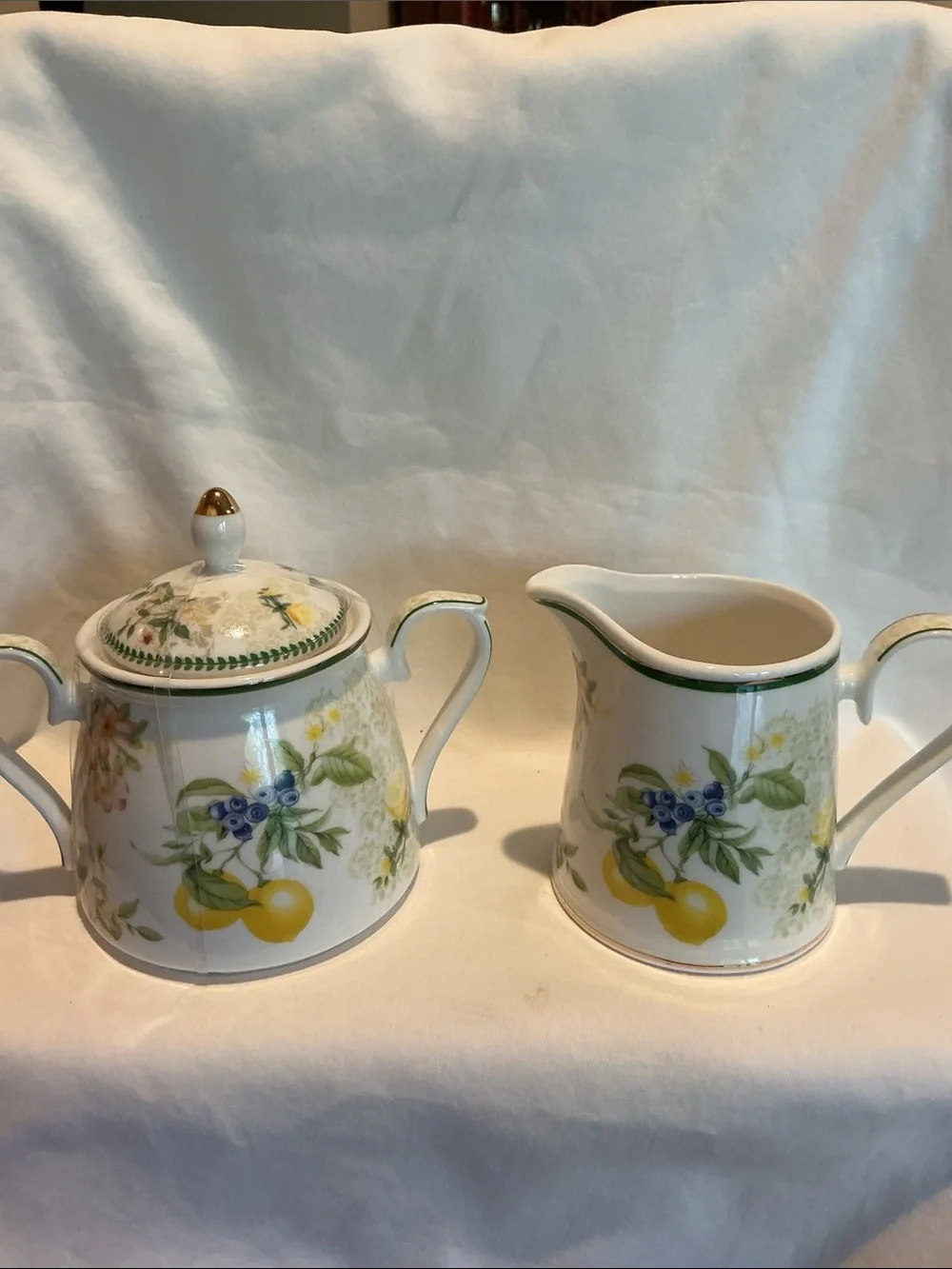 Lemon & Blueberry Cream and Sugar Set